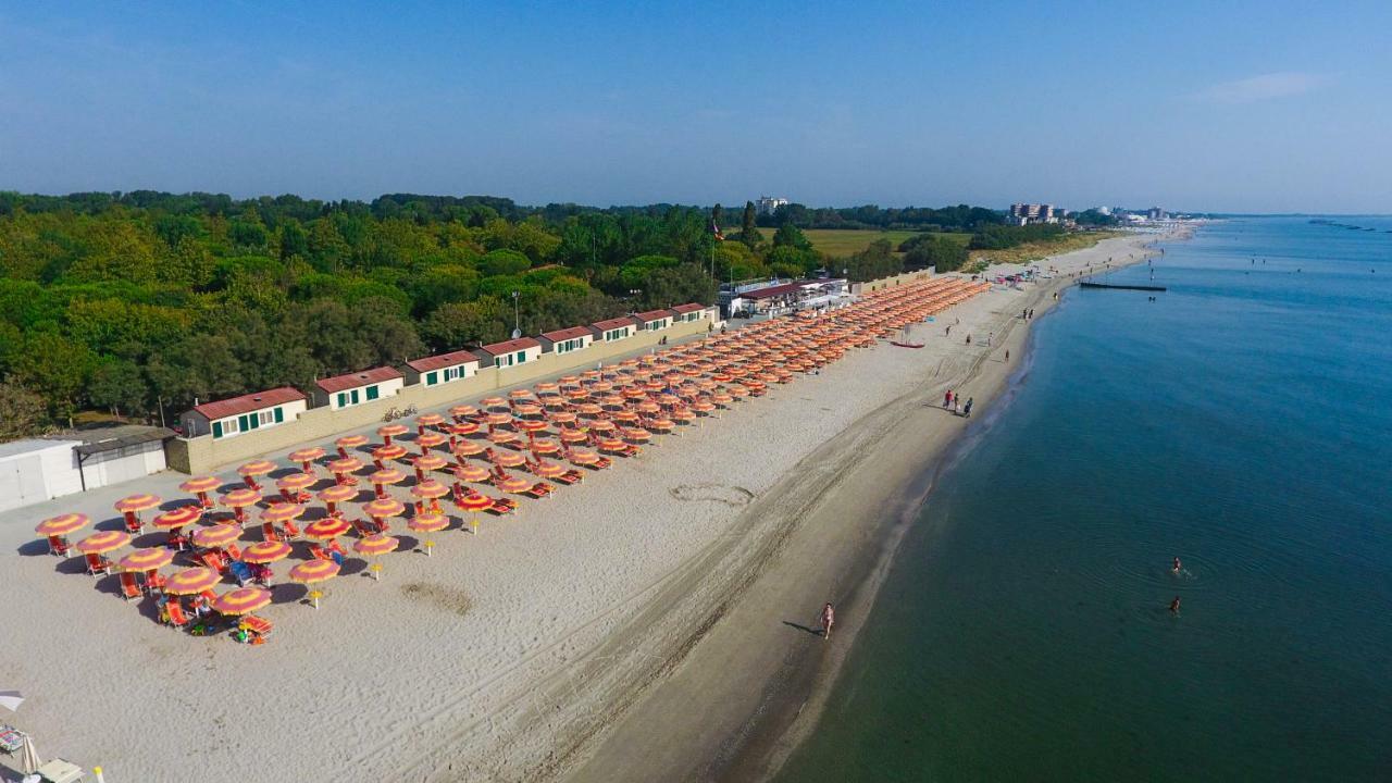 I Tre Moschettieri Camping Village ليدو دي بومبوسا المظهر الخارجي الصورة