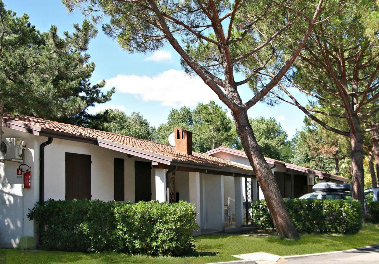 I Tre Moschettieri Camping Village ليدو دي بومبوسا المظهر الخارجي الصورة